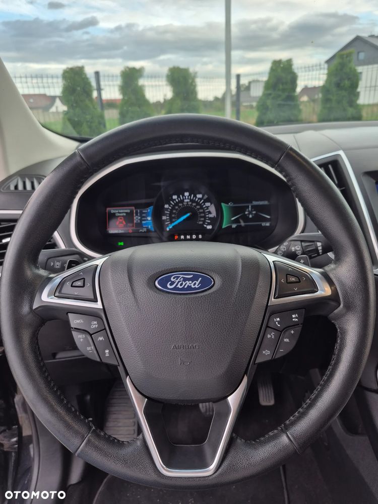 Ford Edge - 26