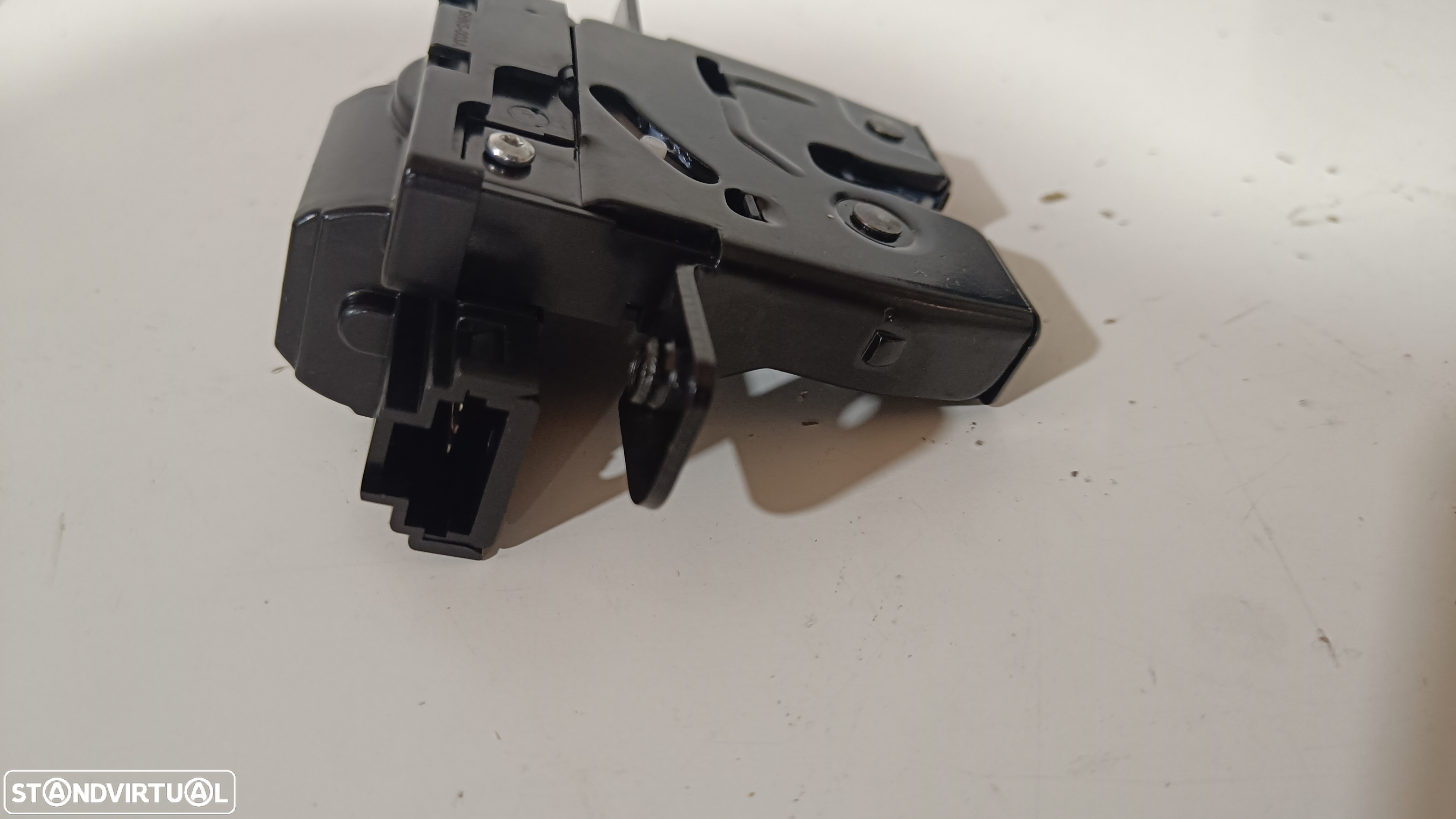 fechadura tampa mala Nissan qashqai 2007. a 2016 / Nissan Micra k12 (nova) - 3