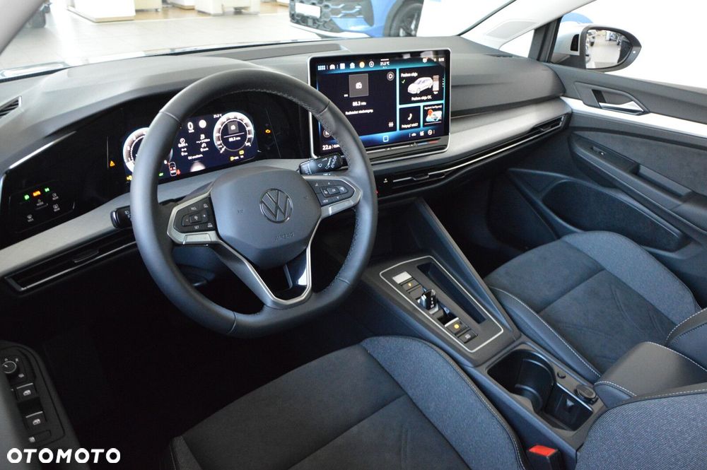 Volkswagen Golf Variant - 11