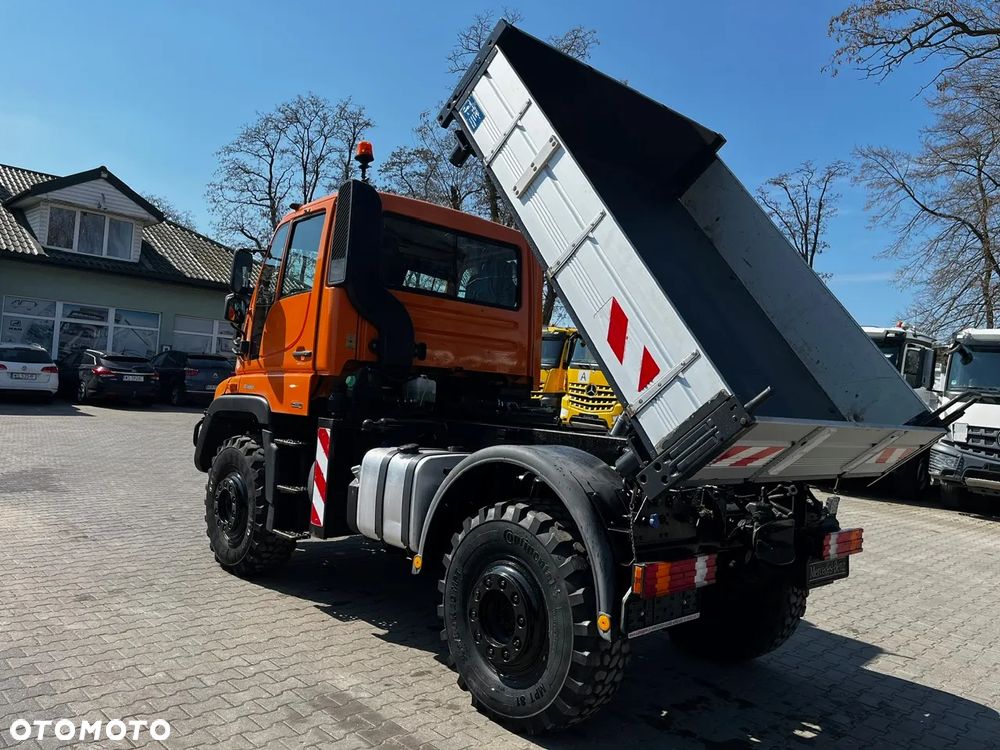 Mercedes-Benz UNIMOG 4 U400 405/12 4X4 CIĄGNIK/ WYWROTKA - 9