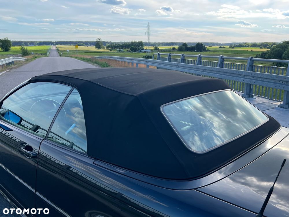 BMW Seria 3 318 Ci Edition Sport - 32