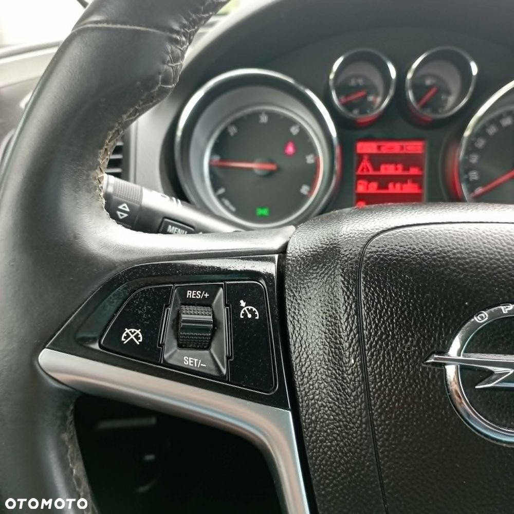 Opel Insignia 2.0 CDTI Active - 26