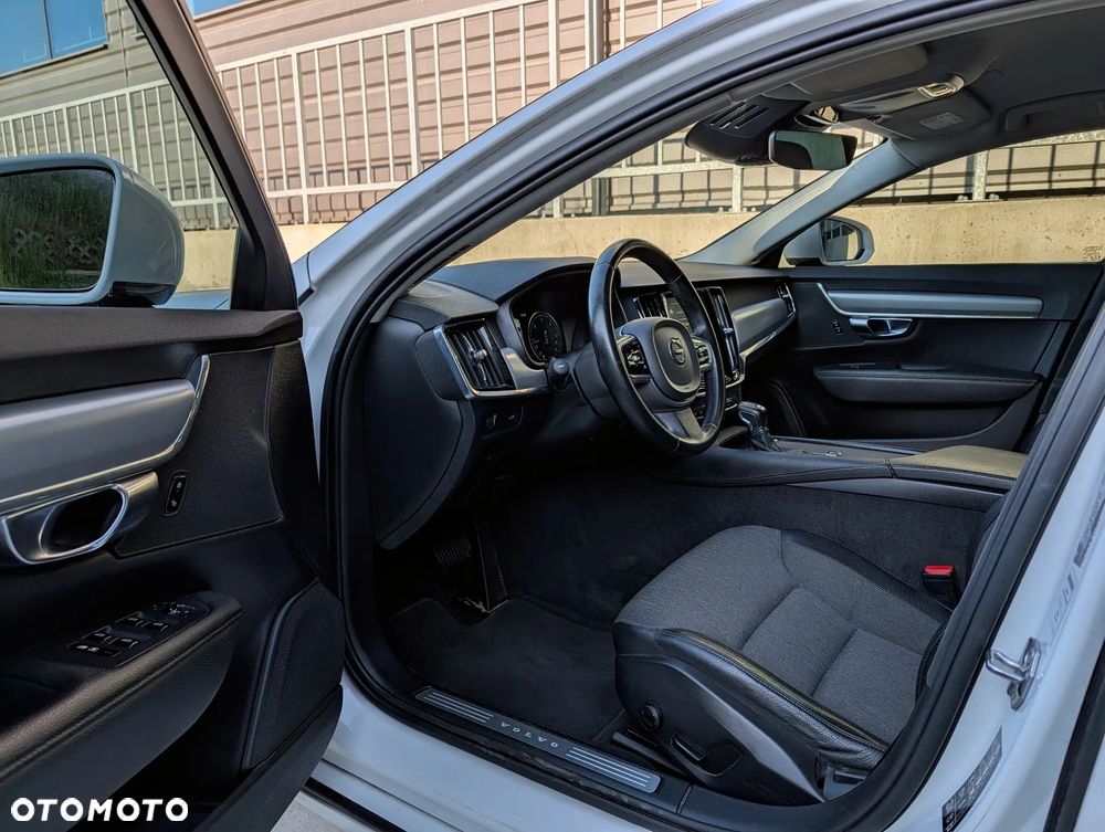 Volvo V90 D4 Geartronic Inscription - 19