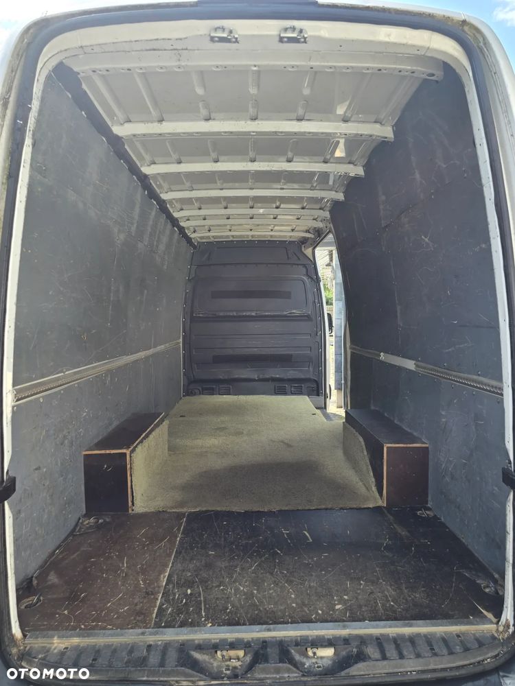 Volkswagen CRAFTER - 14