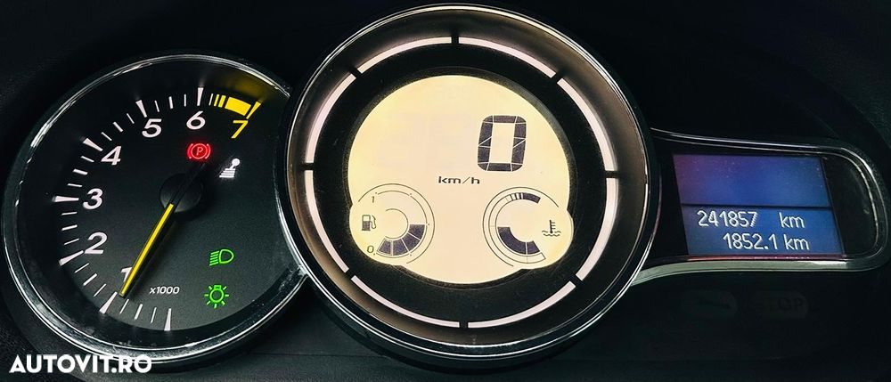 Renault Megane 1.6 16V 110 Dynamique - 28