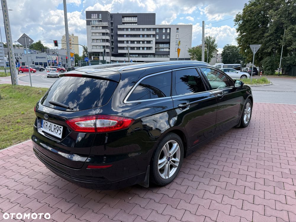 Ford Mondeo 2.0 TDCi Titanium PowerShift - 9