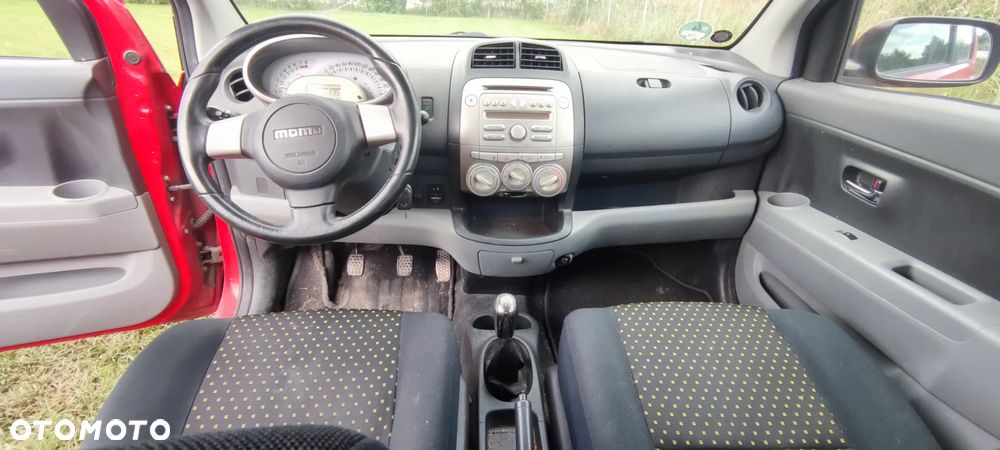 Daihatsu Sirion 1.3 - 9