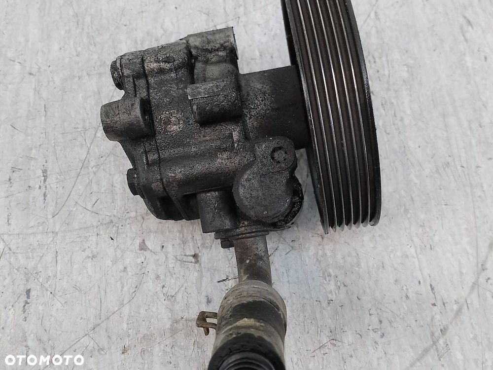 POMPA WSPOMAGANIA MAZDA 2 ( 03-07 ) 2S6C3A696DD 1.4 HDI - 1