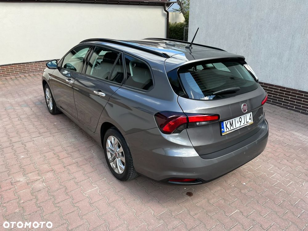 Fiat Tipo 1.4 T-Jet Lounge - 2