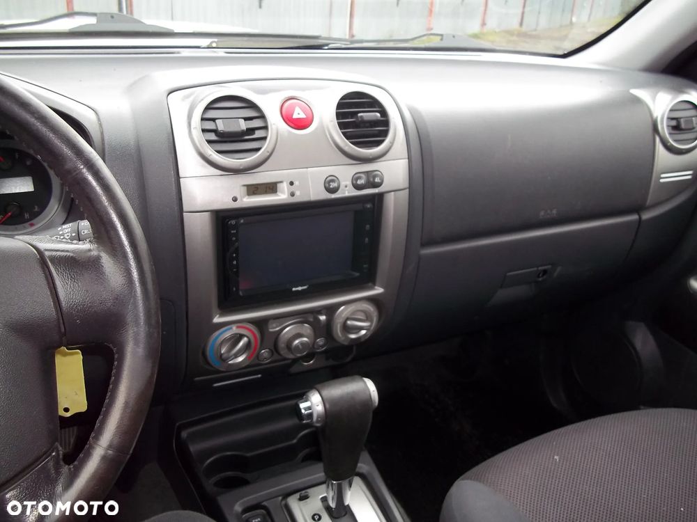 Isuzu D-Max 4x4 Space Cab Autm Custom - 8