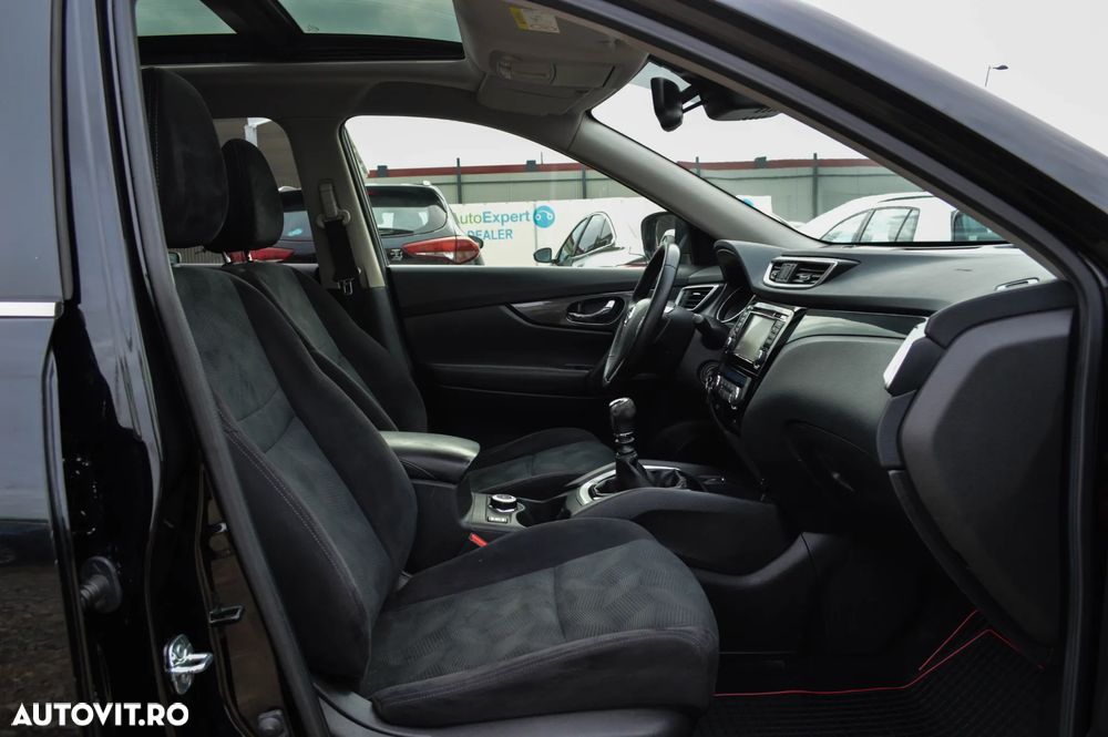 Nissan X-Trail 1.6 dCi ALL-MODE 4x4i Acenta - 16