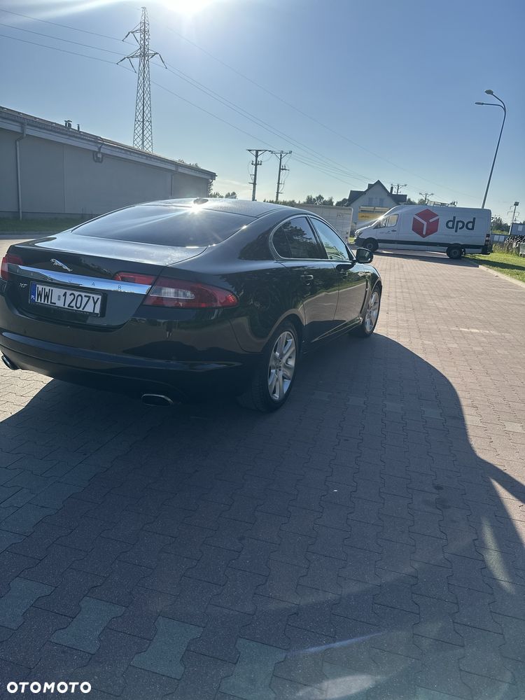 Jaguar XF - 2