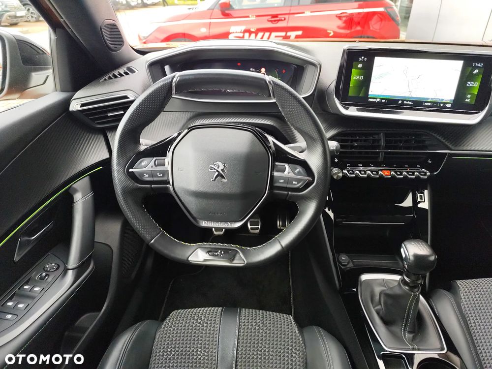 Peugeot 2008 1.2 PureTech GT S&S - 12