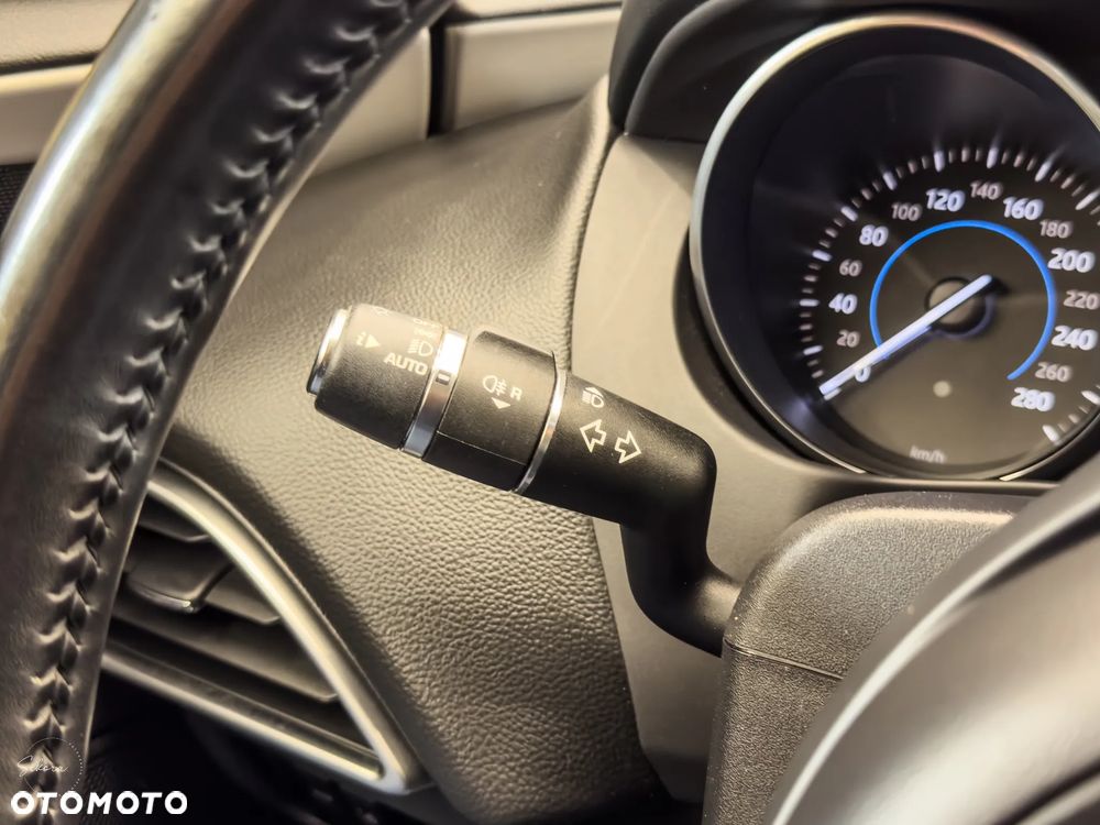 Jaguar XE 20d Prestige - 25