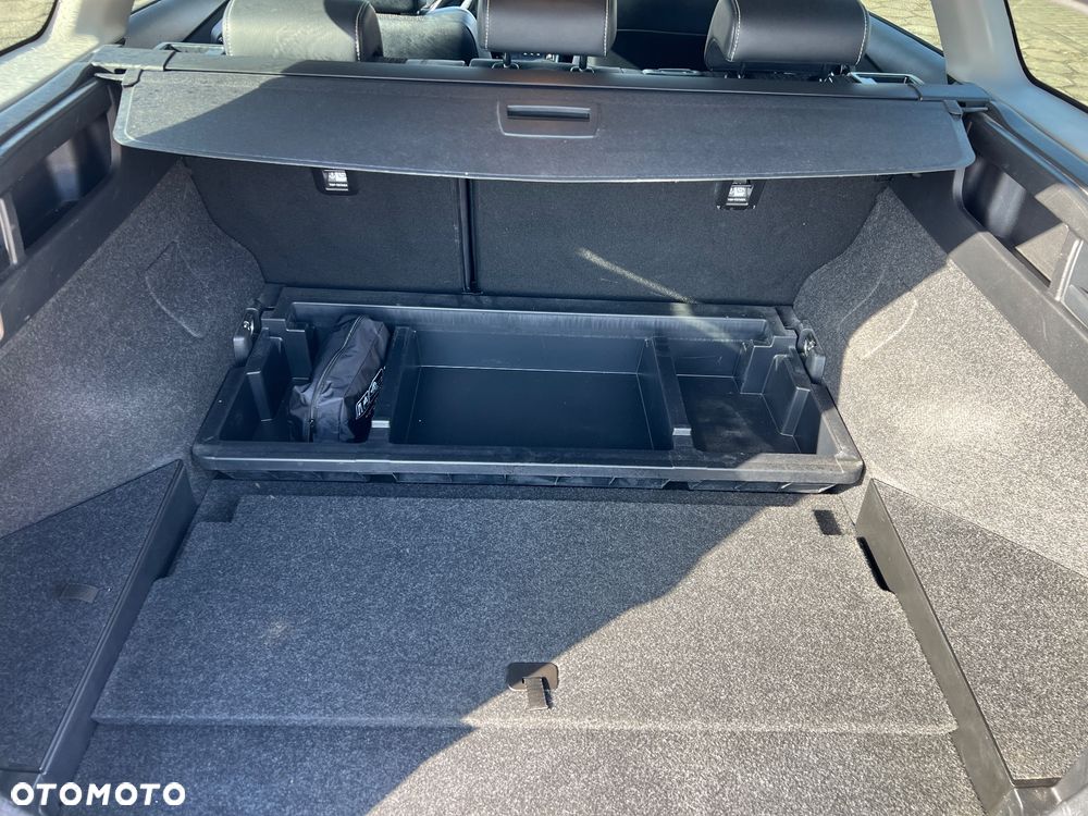 Toyota Auris 1.8 HSD Prestige NAVI - 14