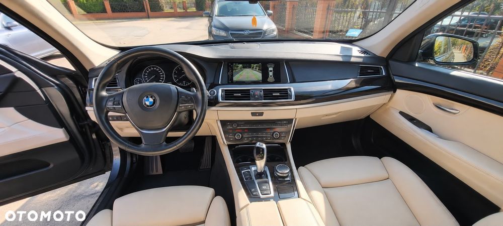 BMW 5GT 550i Luxury Line - 7