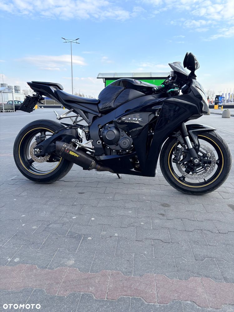 Honda CBR - 2