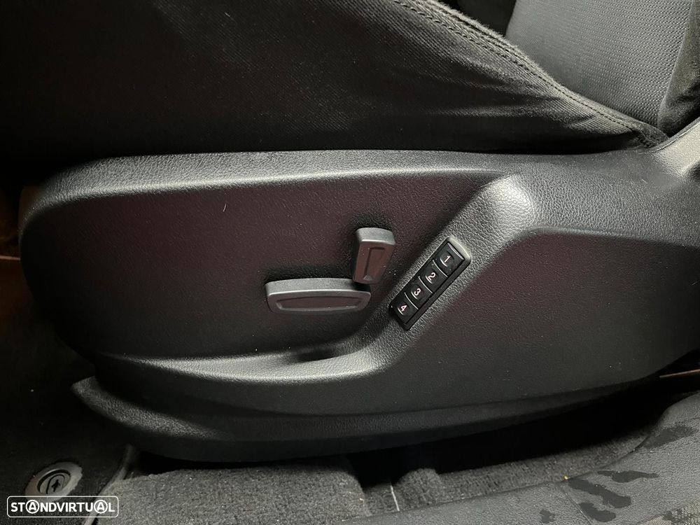 Ford S-Max 1.8 TDCi Titanium 7L - 12