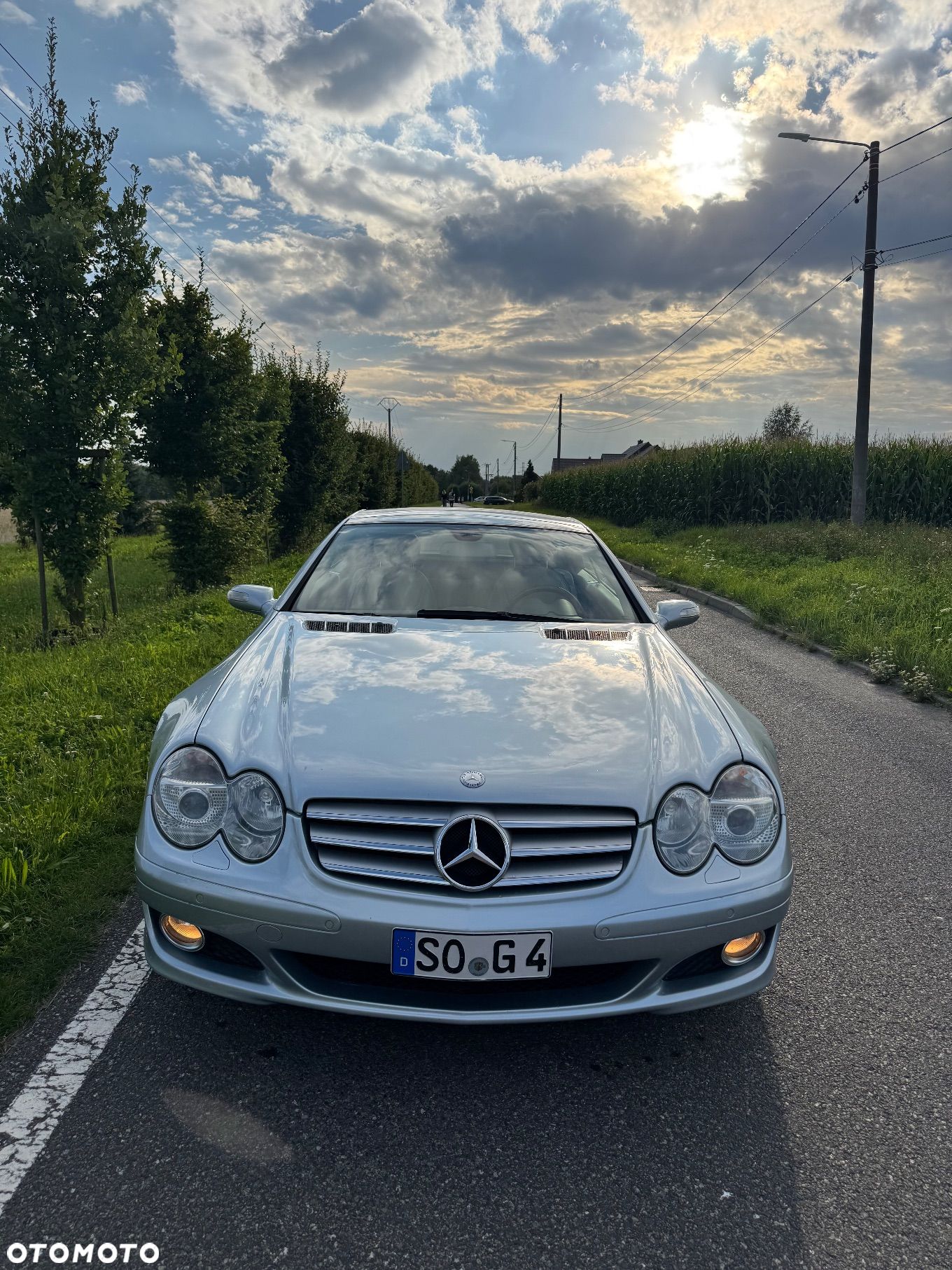 Mercedes-Benz SL - 1