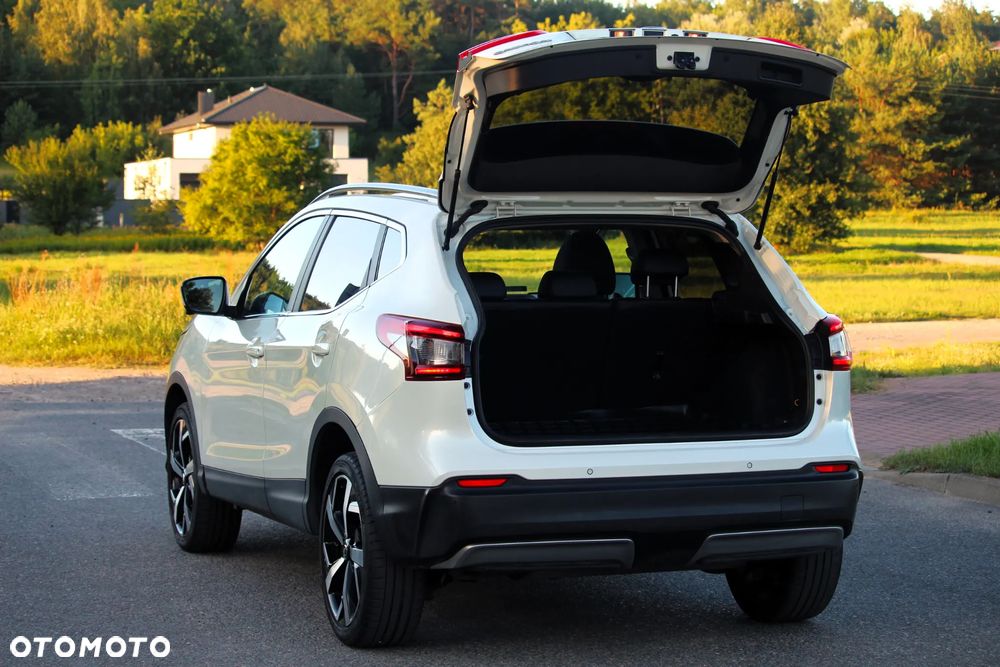 Nissan Qashqai 1.3 DIG-T Tekna - 12