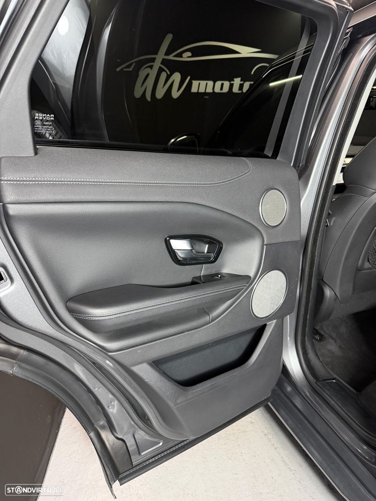 Land Rover Range Rover Evoque 2.0 D150 AWD R-Dynamic Auto - 16