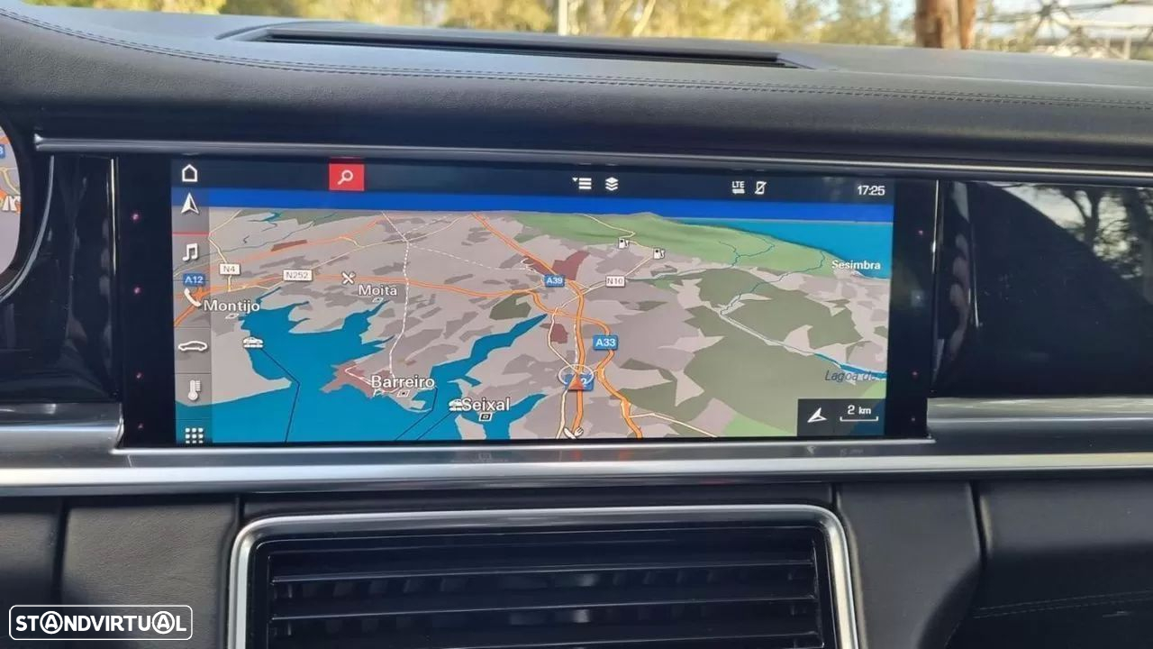 Porsche Panamera Sport Turismo 4 - 28