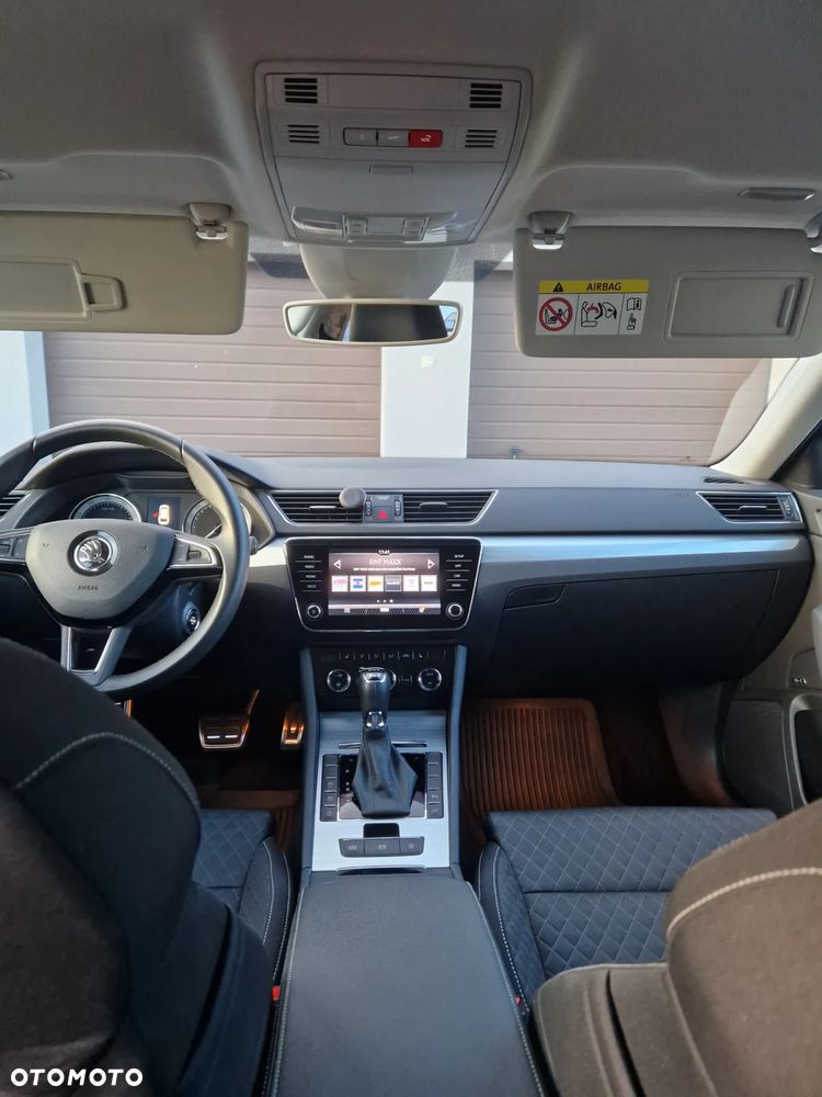 Skoda Superb 2.0 TSI 4x4 Ambition DSG - 6