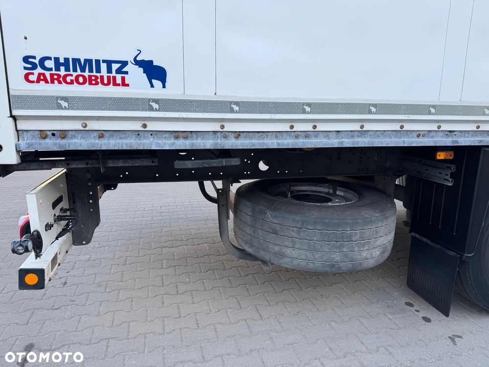 Schmitz Cargobull Izoterma , Doppelstock, oś podnoszona, 437.000 km!! - 17