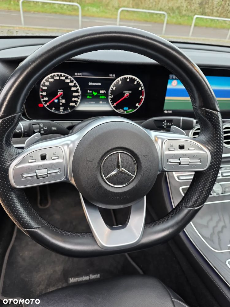 Mercedes-Benz Klasa E 200 T 9G-TRONIC Sportstyle Edition - 36