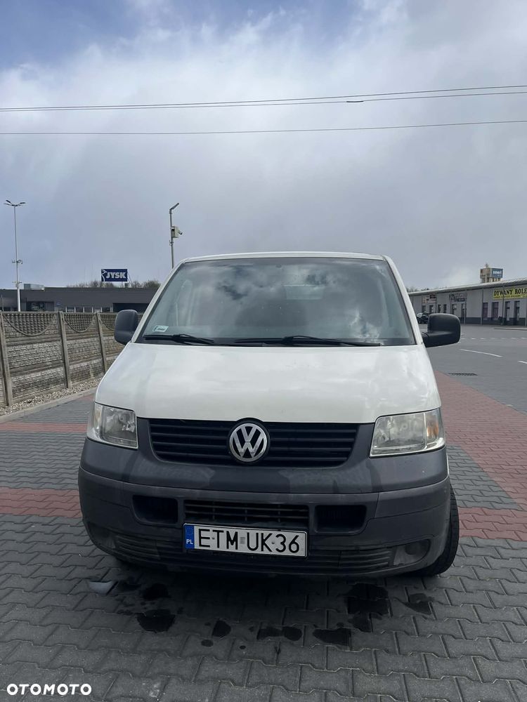 Volkswagen Transporter - 2