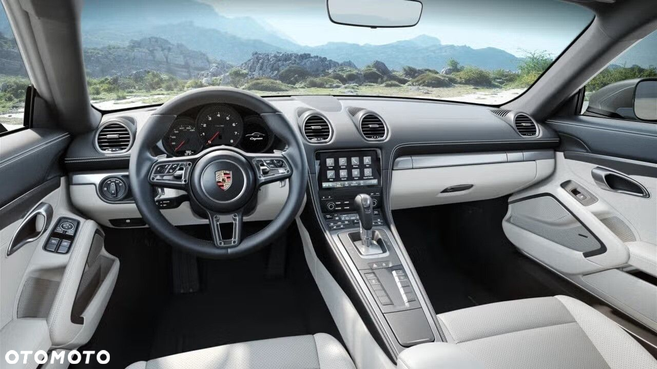 Porsche 718 Cayman GPF PDK - 14