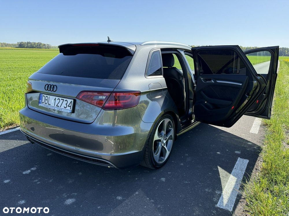 Audi A3 Sportback 1.4 TFSI S line Sportpaket - 38