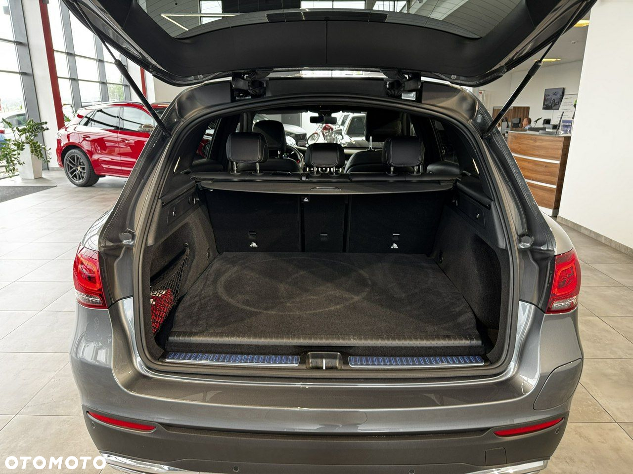 Mercedes-Benz GLC - 13