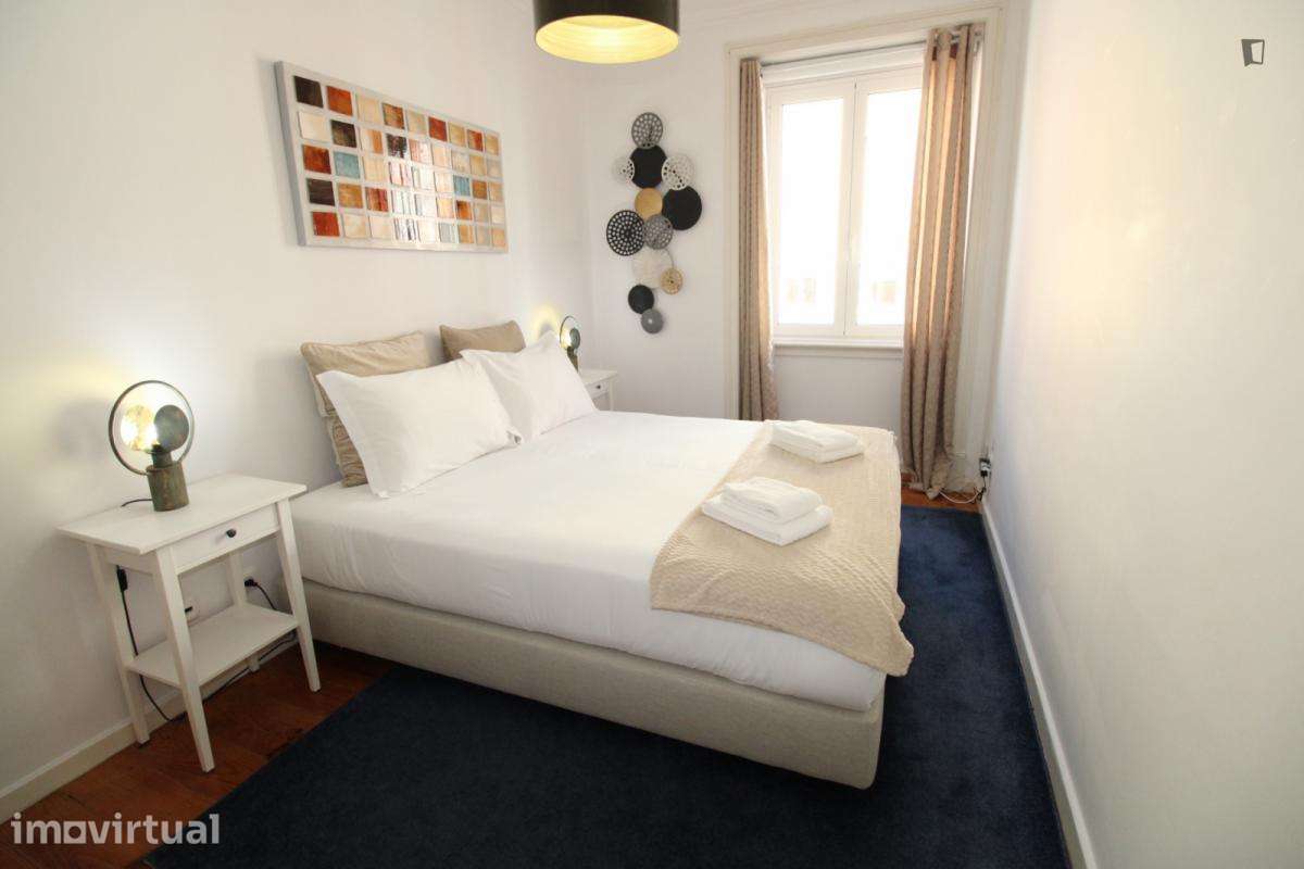 Apartamento com 2 quartos - localizado em Sete Rios Lisbon - Grande imagem: 4/7