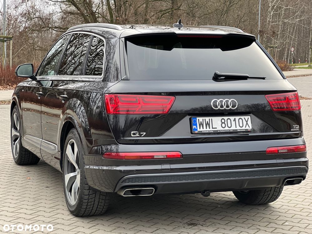 Audi Q7 - 11