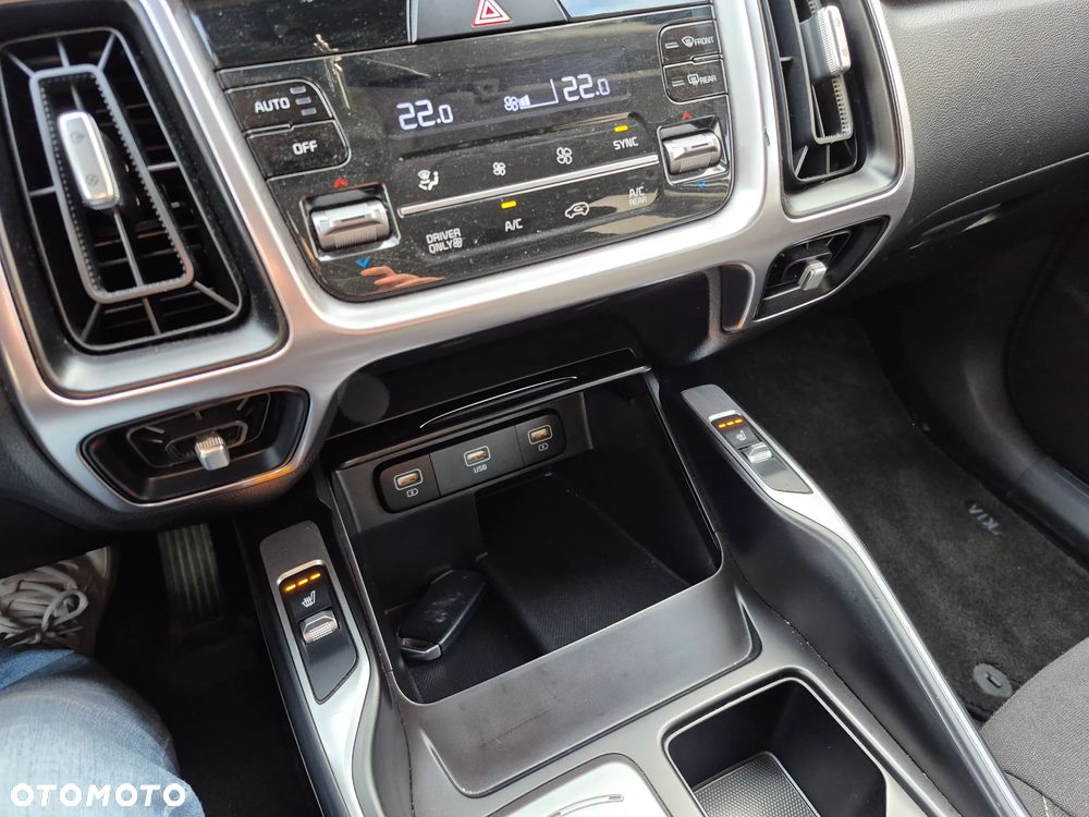 Kia Sorento 1.6 T-GDI HEV L 7os - 11