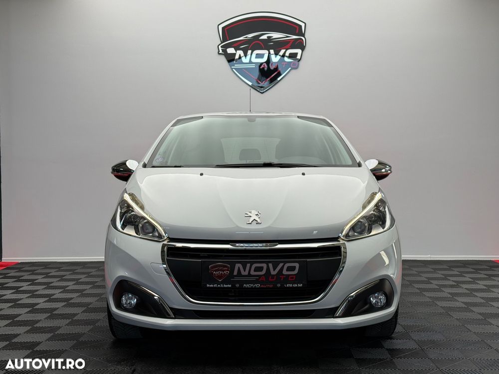 Peugeot 208 PureTech 82 Style - 4