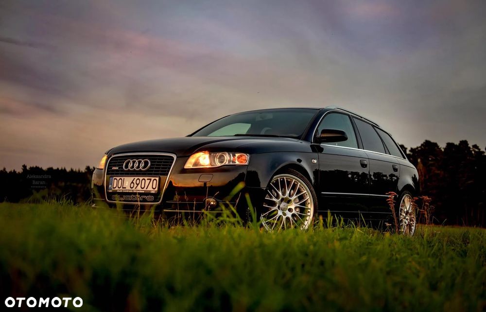 Audi A4 ver-avant-3-2-fsi-quattro - 1