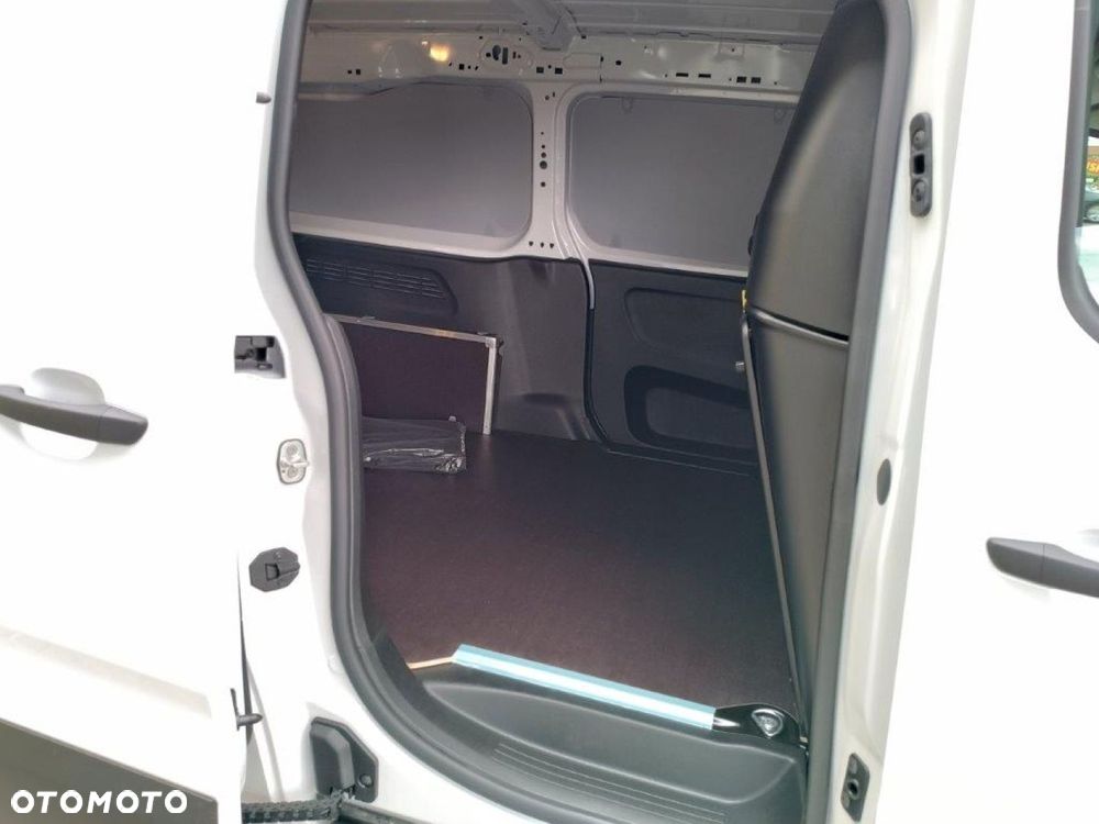 Citroën BERLINGO - 13