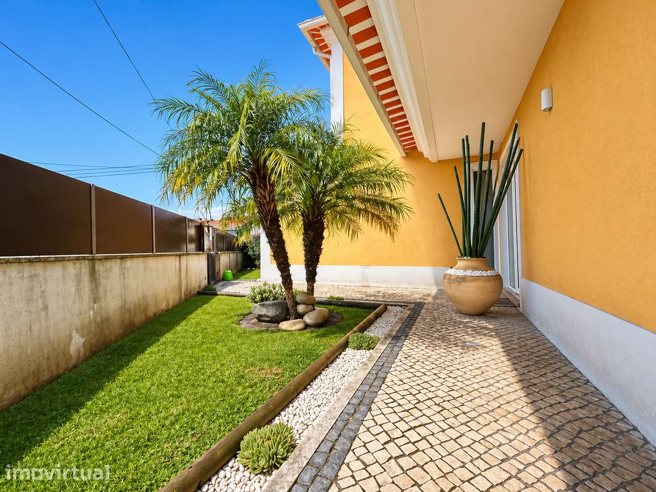 Moradia isolada V4 - Grande imagem: 2/16