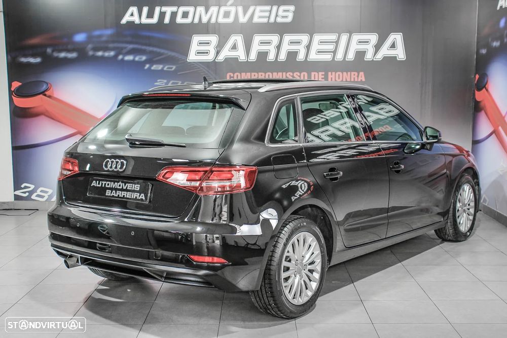Audi A3 Sportback 1.6 TDI S tronic sport - 8
