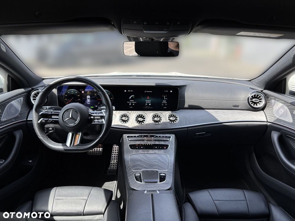 Mercedes-Benz CLS 300 d 4-Matic AMG - 14