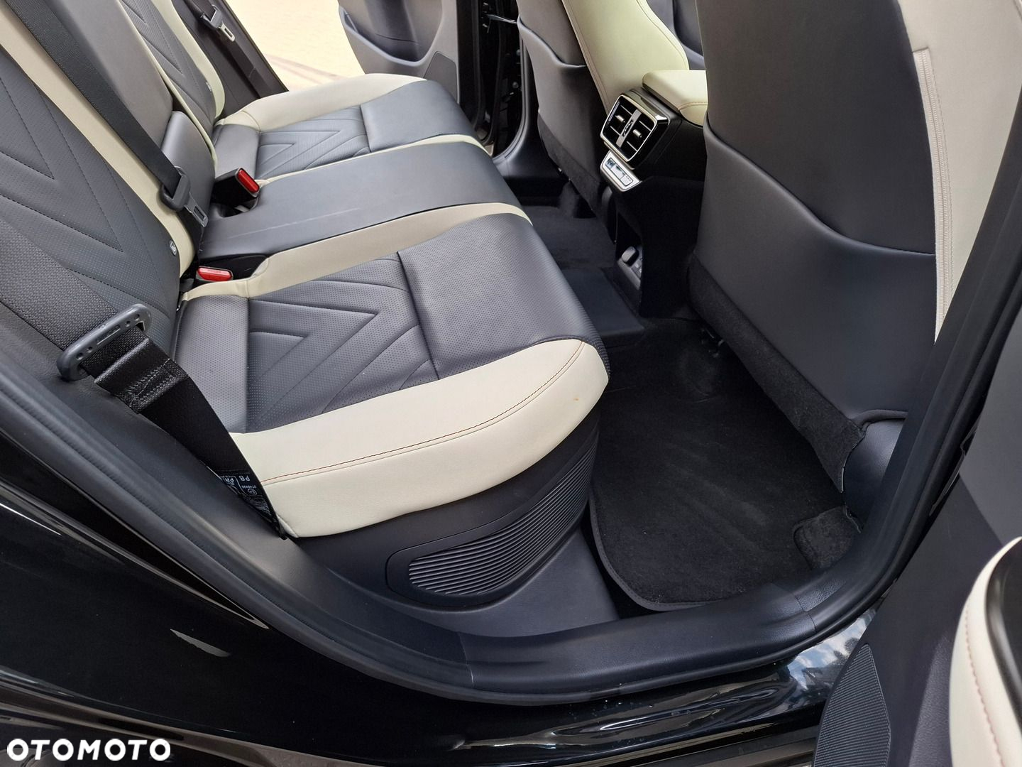 Lexus NX - 26