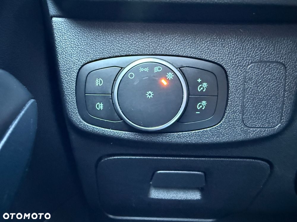 Ford Focus 1.5 EcoBoost STart-Stopp-System ST-LINE - 28