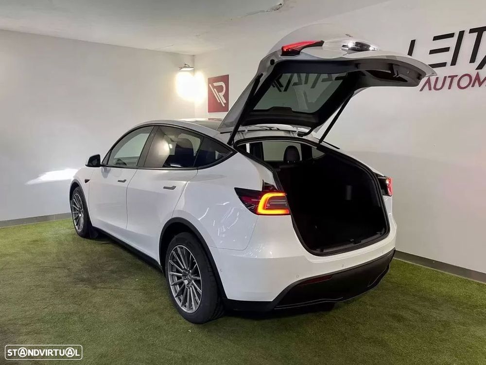 Tesla Model Y Long Range Tração Integral — fotografia 41