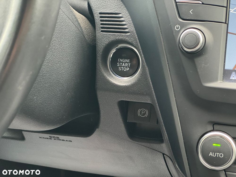 Toyota Avensis Touring Sports 1.8 Edition S+ - 18