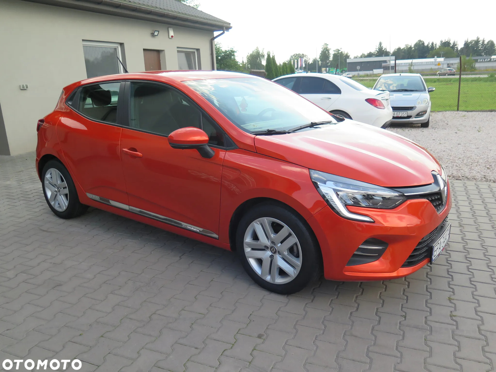 Renault Clio - 11