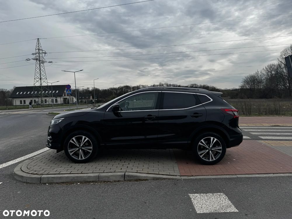 Nissan Qashqai 1.2 DIG-T N-Connecta EU6 - 2