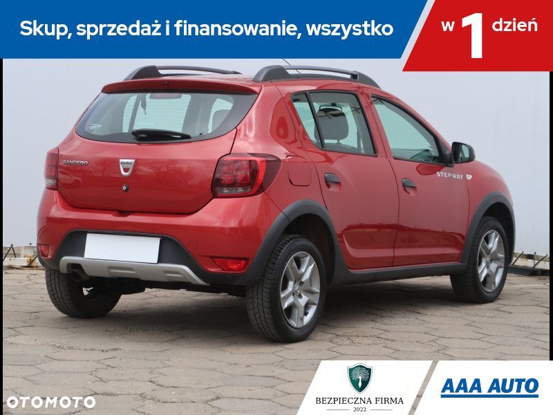 Dacia Sandero - 7