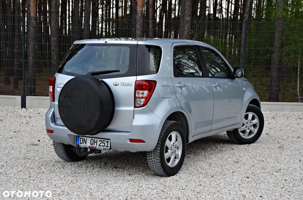 Daihatsu Terios - 4